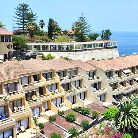 Disfruta De Vistas Al Mar En Con Piscina Λος Ρεαλέχος