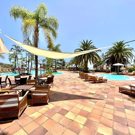 Διαμέρισμα Disfruta De Vistas Al Mar En Con Piscina Λος Ρεαλέχος