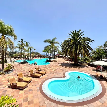 Disfruta De Vistas Al Mar En Con Piscina * Los Realejos